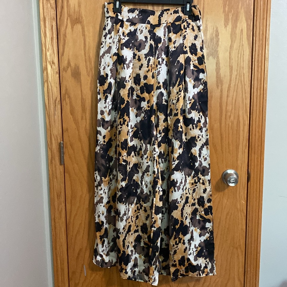 Black and White Pleated Wide Leg Pants